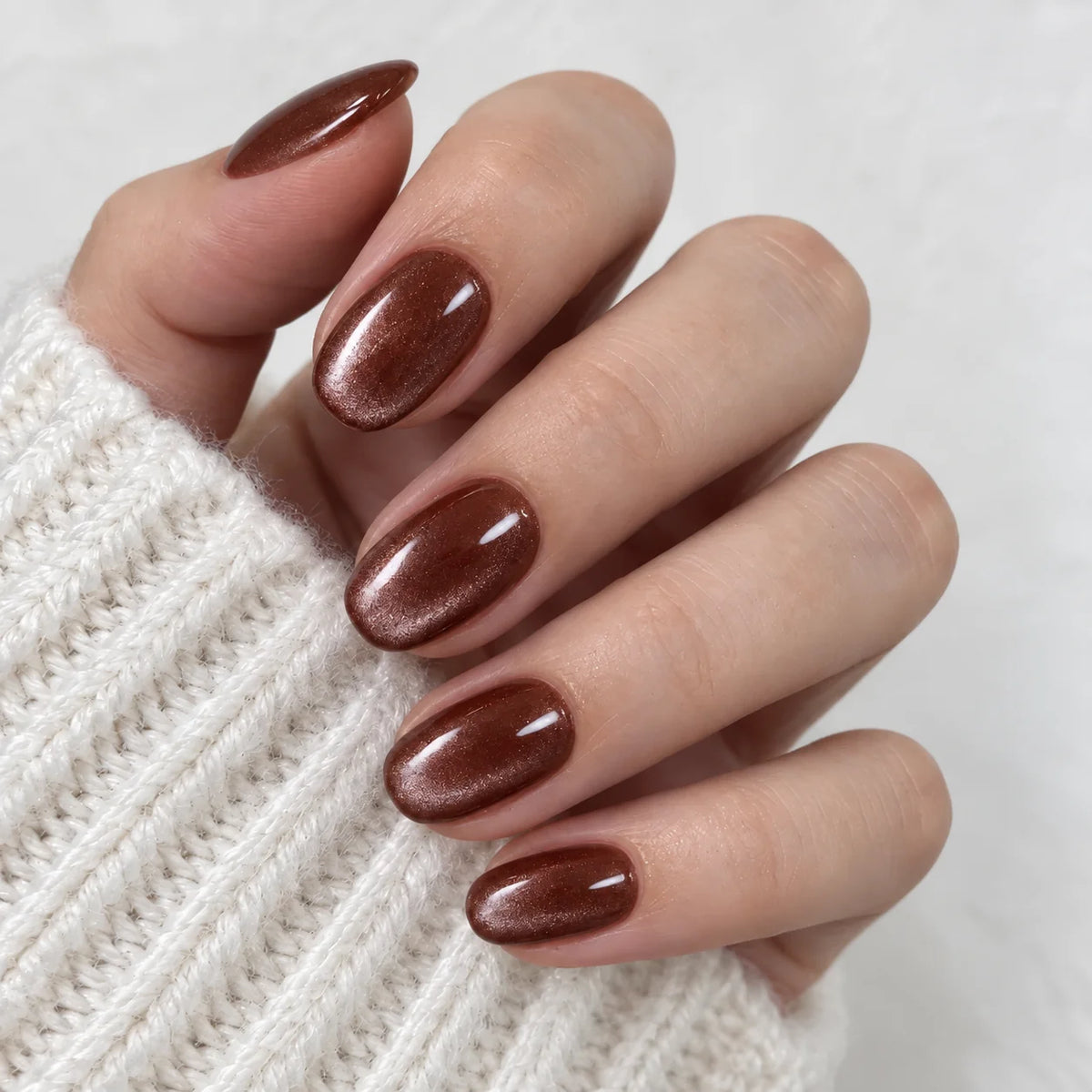 Velisse™  Your gel manicure. In a pen.